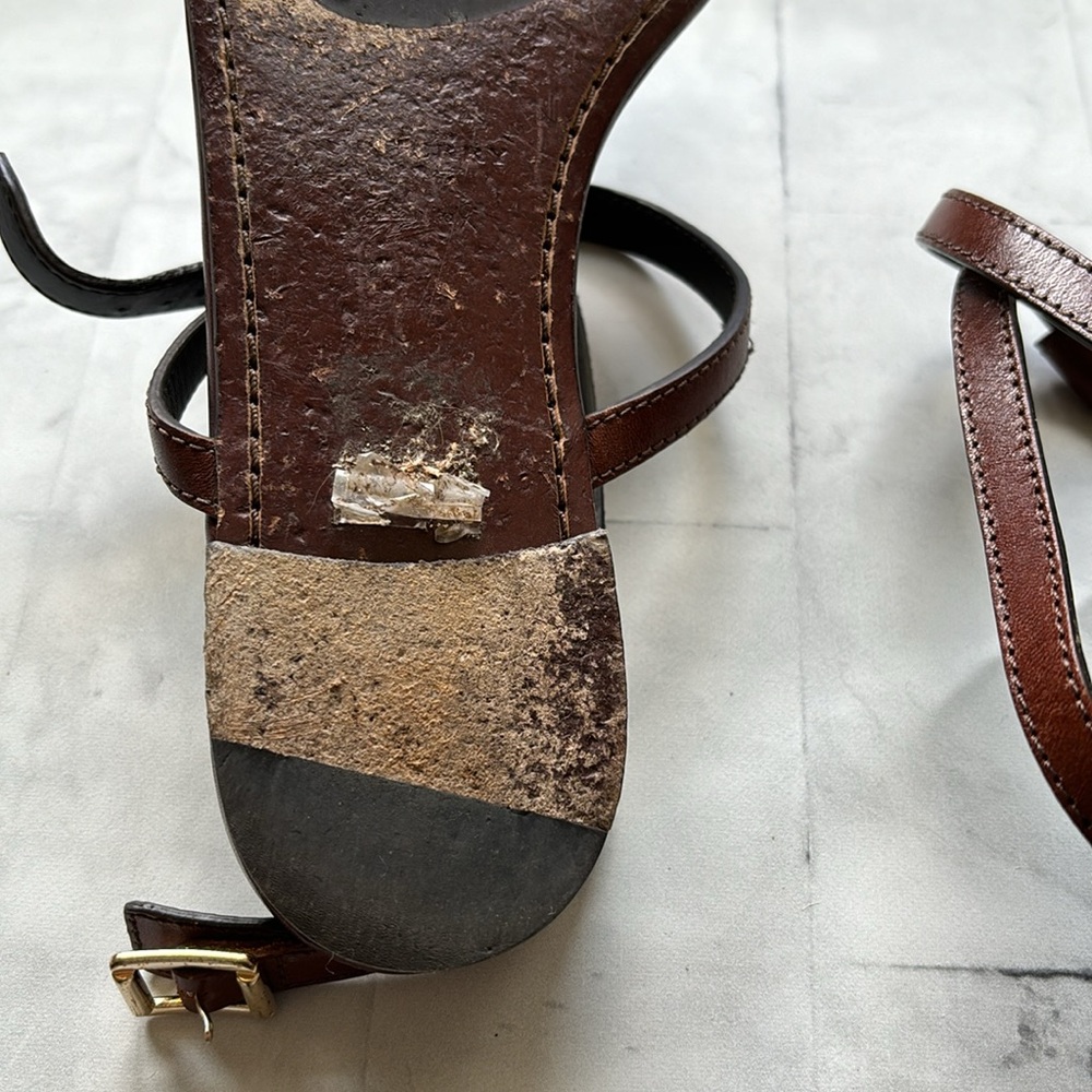 Burberry Reason Buckle-strap Brown Leather Flat Sandals - Picture 9 of 15